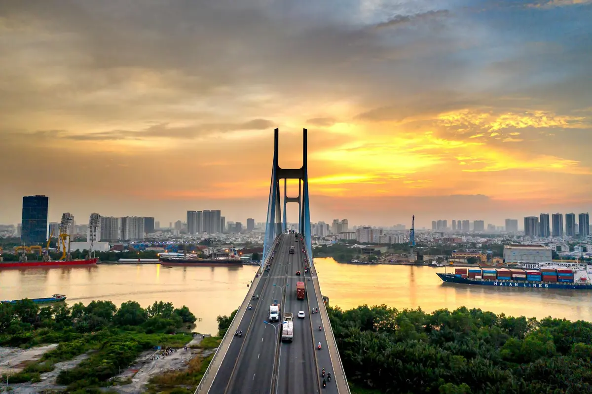 Du khách quốc tế tham quan Đà Nẵng