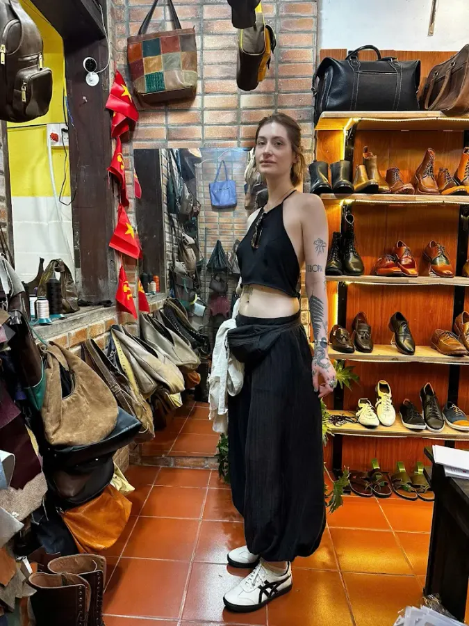 Top 8 Shop Da Hội An 2026: Mua Sắm Từ Tài Xế